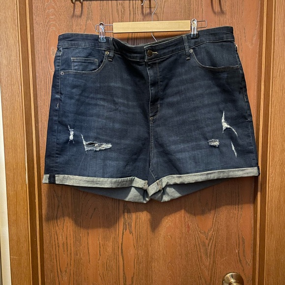 Universal Thread Pants - NWT Universal Thread sz 24 High Rise Jean Shorts!!